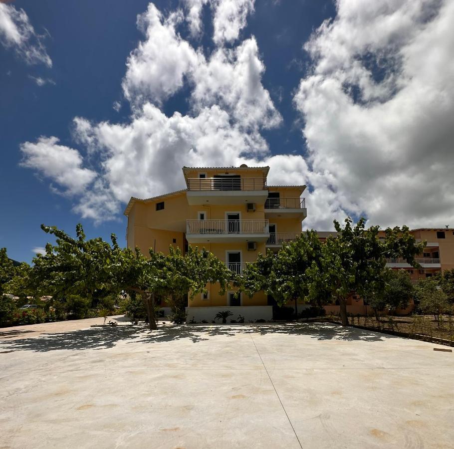 Hotel Odyssion Vasiliki  Exterior photo